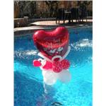 palloncini a cuore centro piscina matrimonio